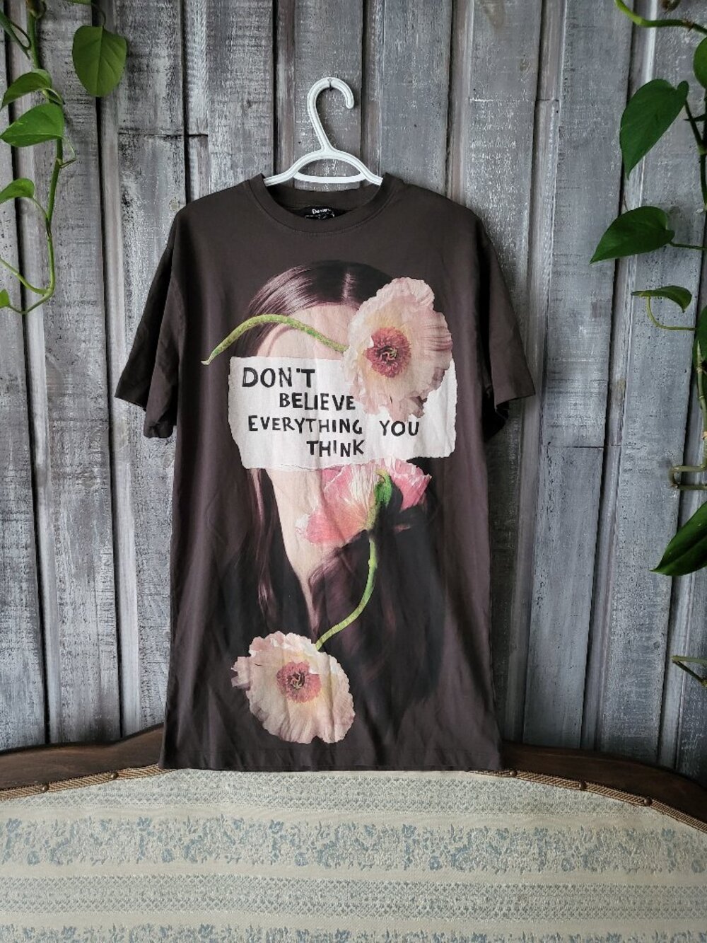 Desigual Don't Believe Everything You Think Graphic Tee Charcoal Gray XS/S
